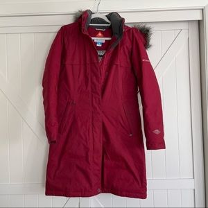Women’s Columbia long Omni-heat jacket